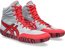 New ASICS AGGRESSOR 5 Sheet Rock/Classic Red