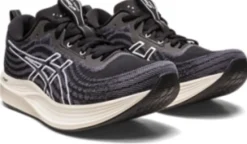 New ASICS EvoRide SPEED WIDE Black/White