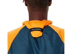 Discount ASICS FUJITRAIL PACKABLE JACKET Fellow Yellow/Magnetic Blue