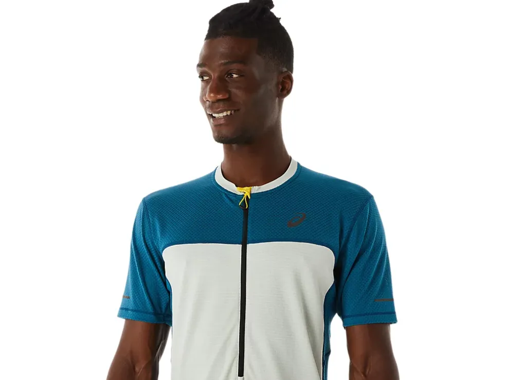 Clearance ASICS MEN FUJITRAIL SHORT SLEEVE TOP Ink Teal/Light Sage