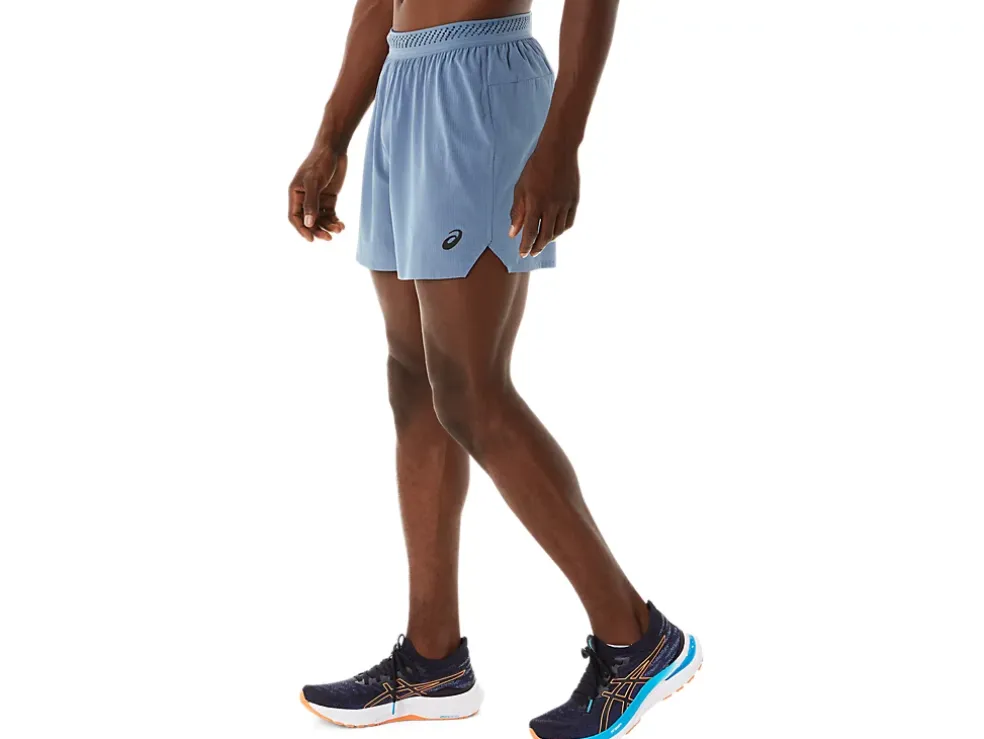 Store ASICS MEN VENTILATE 5IN SHORT Steel Blue