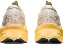 Best ASICS NOVABLAST 3 Cream/Fawn